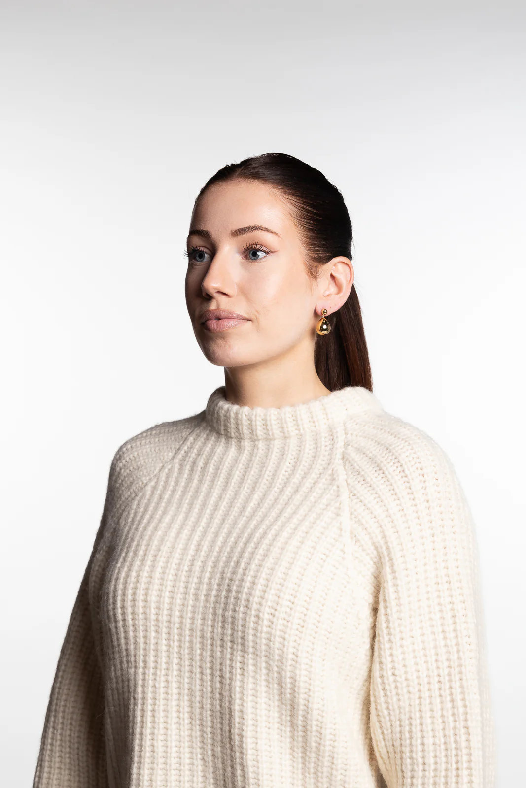 The Juile Earrings- Gold - Image 3