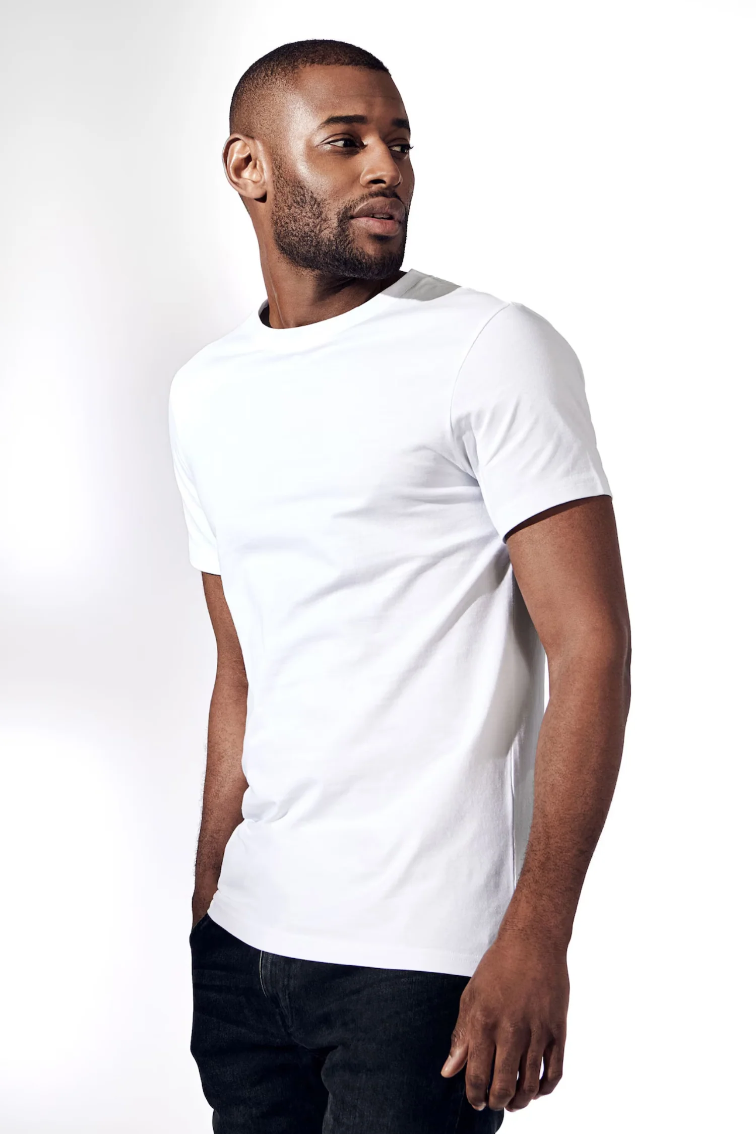 Crew Neck Regular White - Image 2