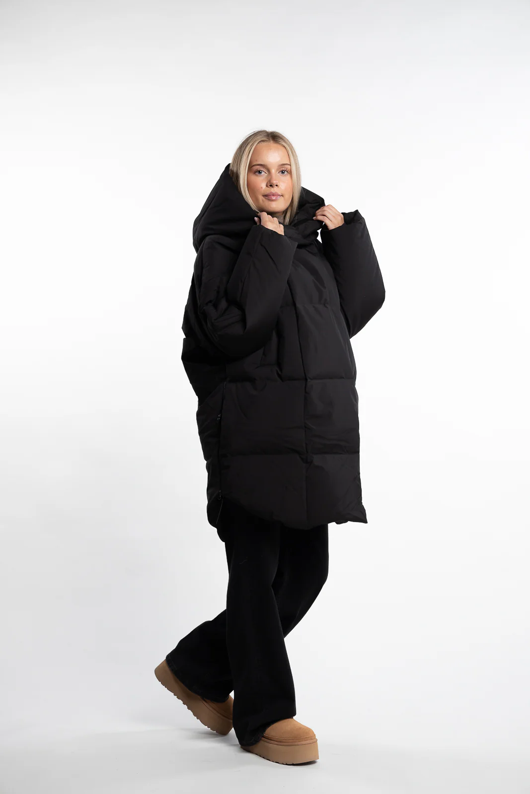 Spitsbergen- Black - Image 4