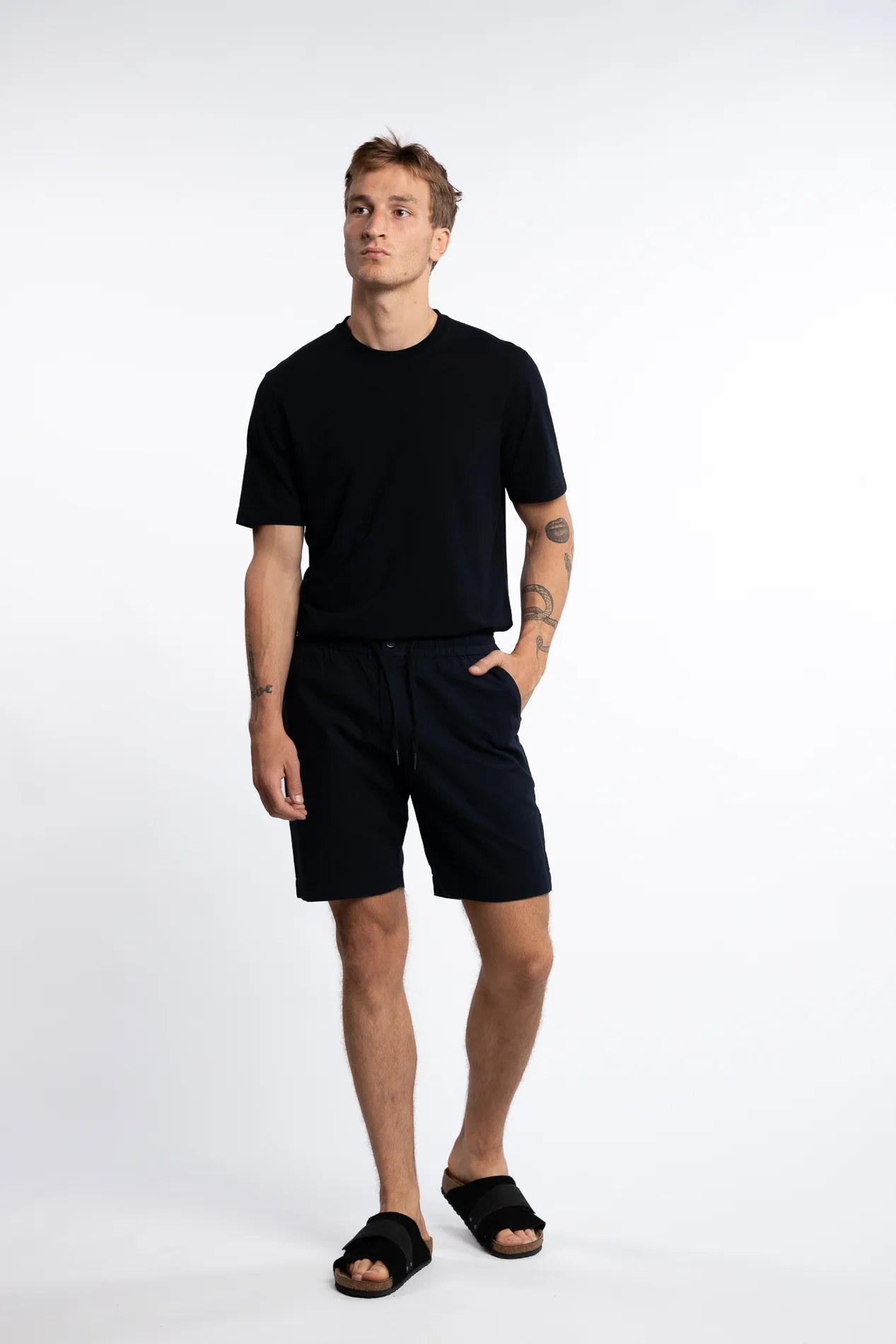 Barcelona Cotton/Linen Shorts Navy - Image 5