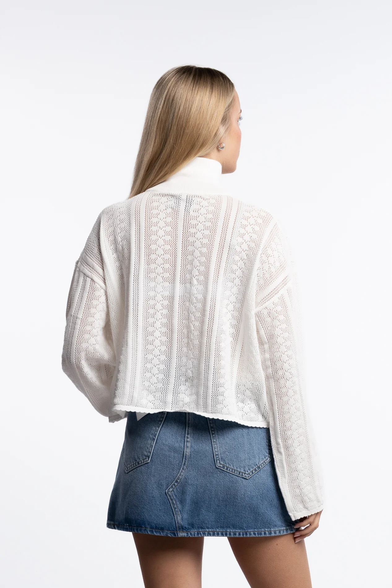 Tine Crochet Cardigan- White - Image 5