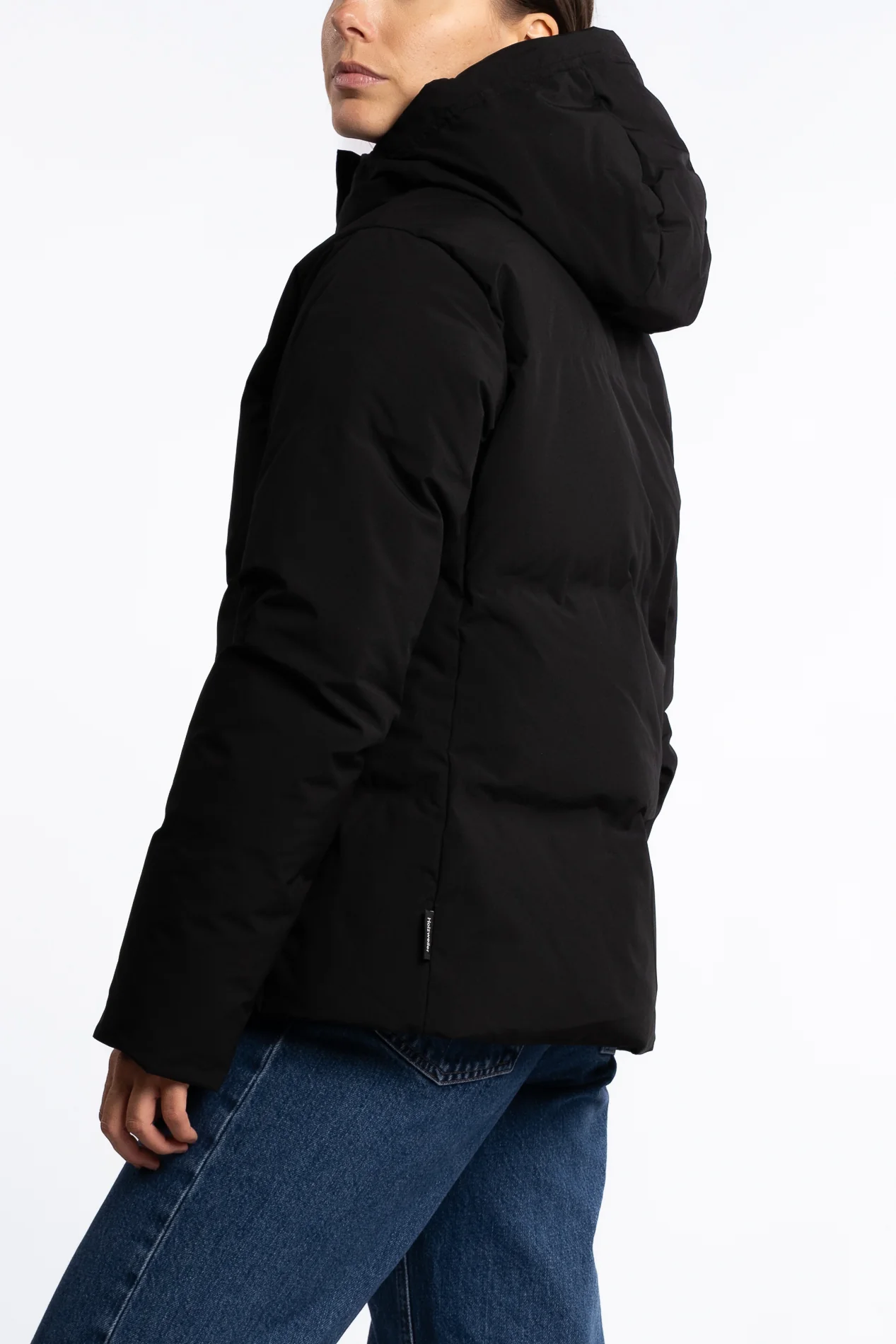 Besseggen Light Short Jkt - Black - Image 2
