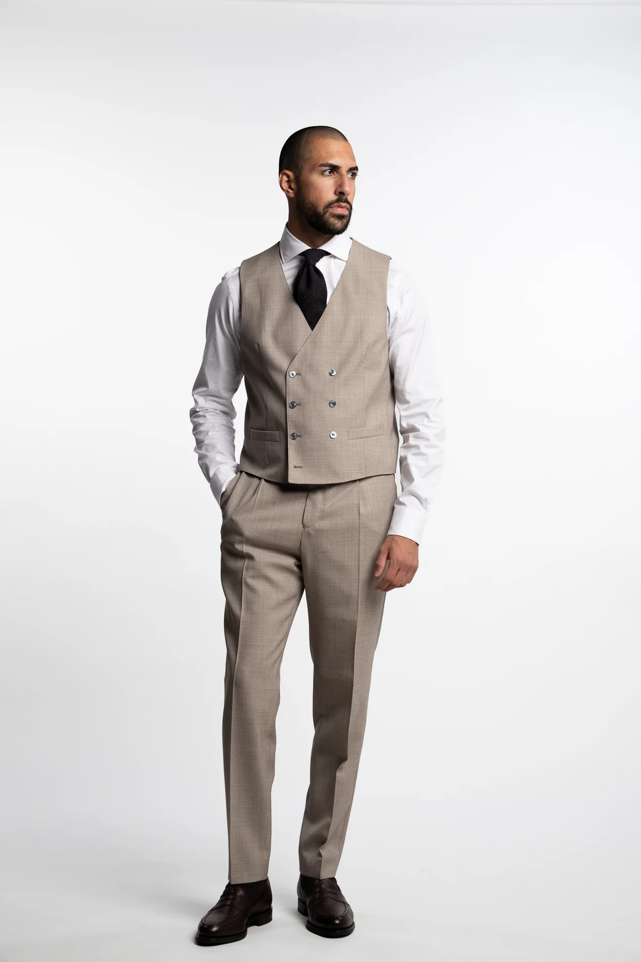 Veneto Slim Fit Wool Vest Brown Desert - Image 4