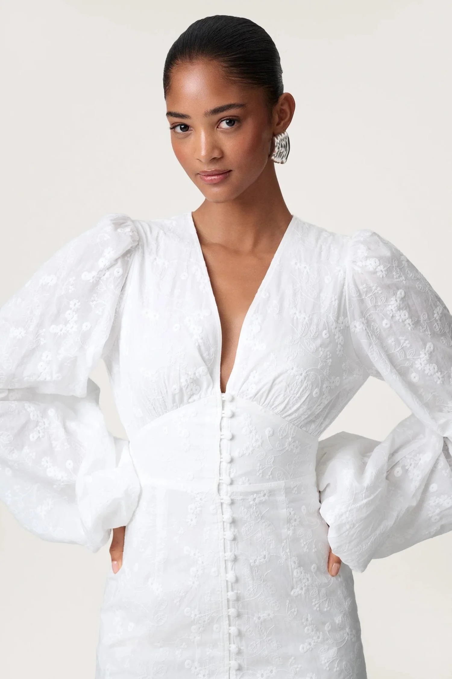 Florence dress- White Embroidery - Image 3