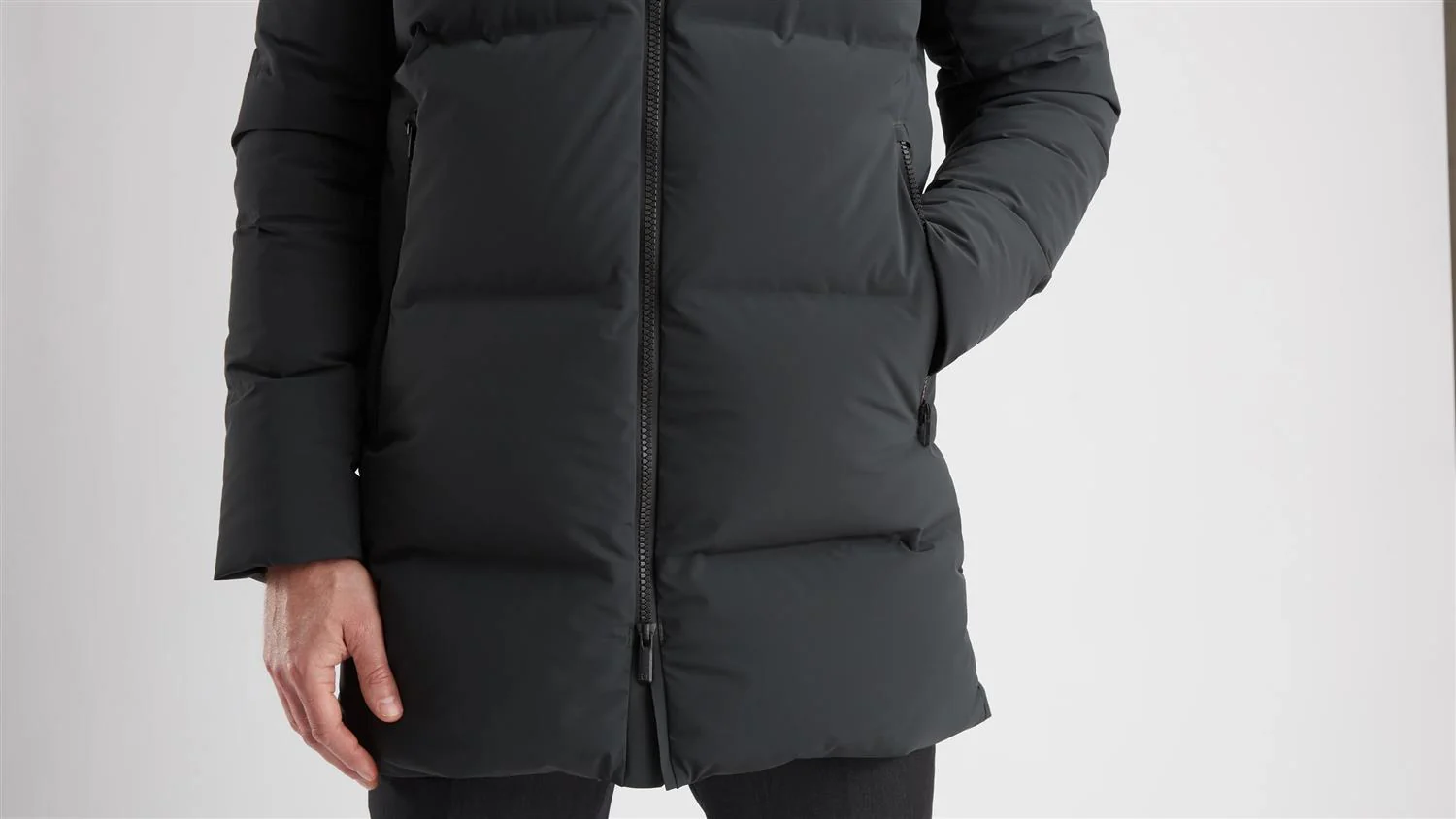 Titan Parka Night Olive - Image 4