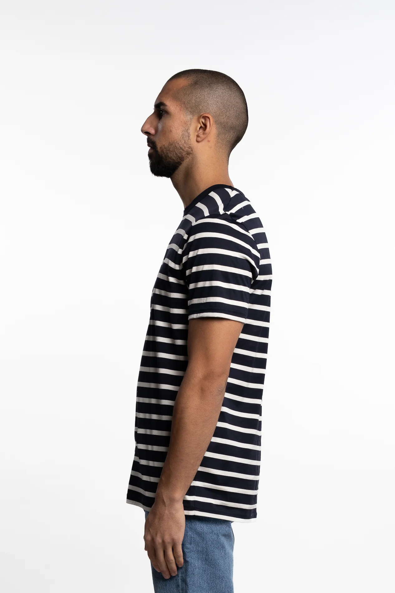 Classic T-Shirt Navy/Ecru - Image 3