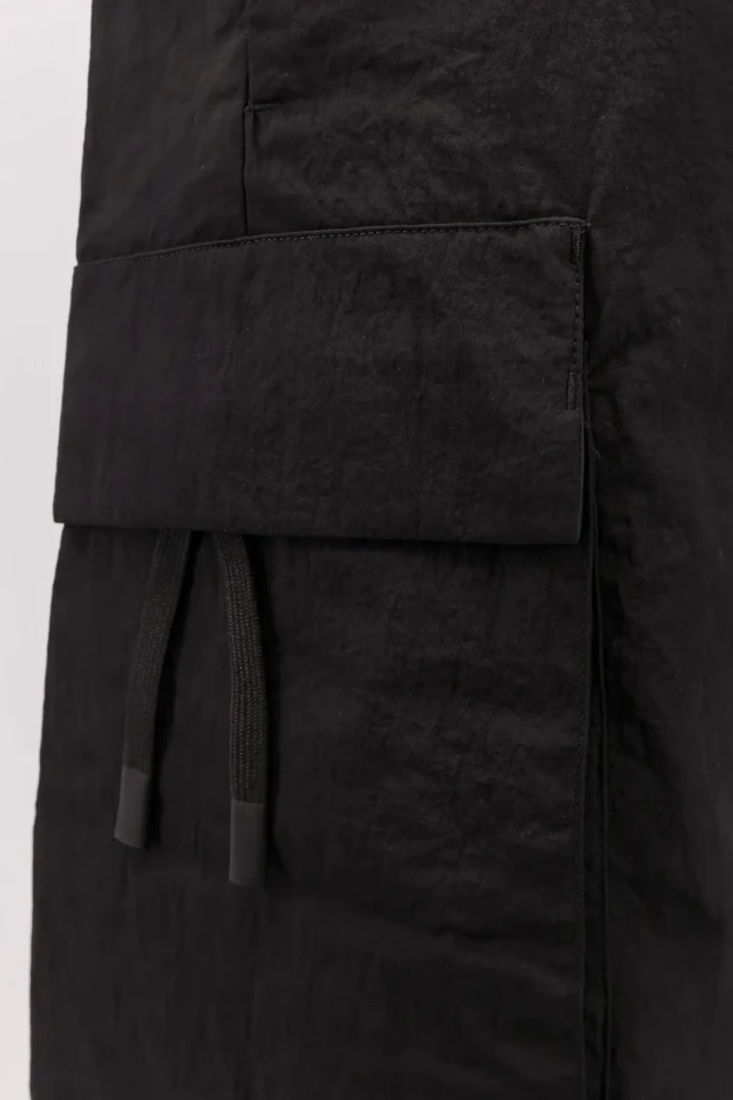 Laminar Bermuda Cargo Ultraleggero Black - Image 3