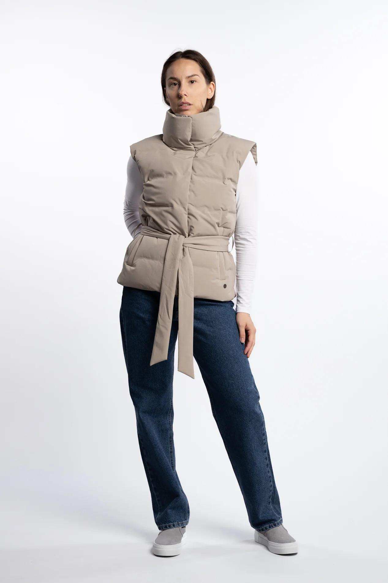 Vesty- Khaki - Image 3