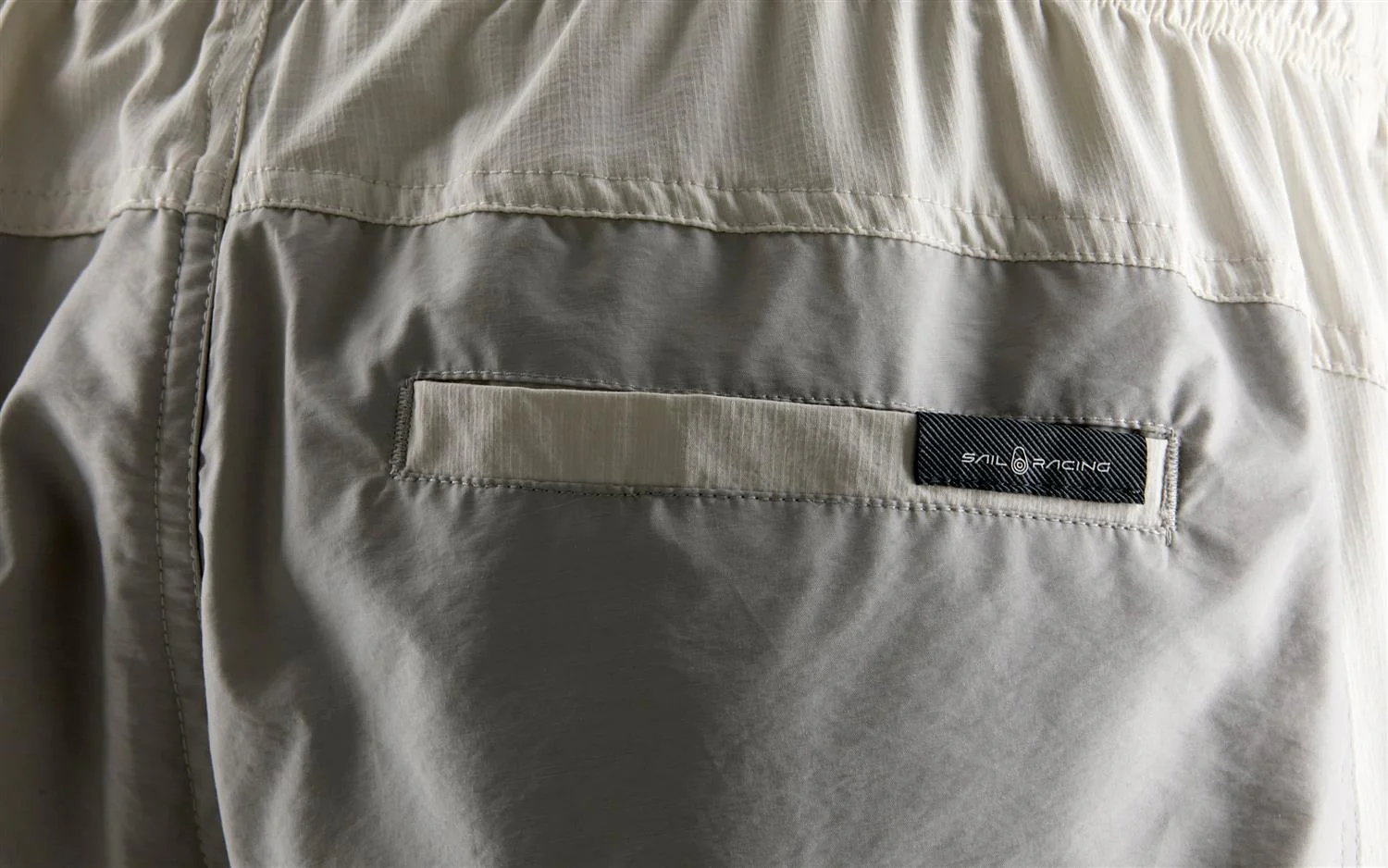 Tornado Shorts Spray White - Image 4