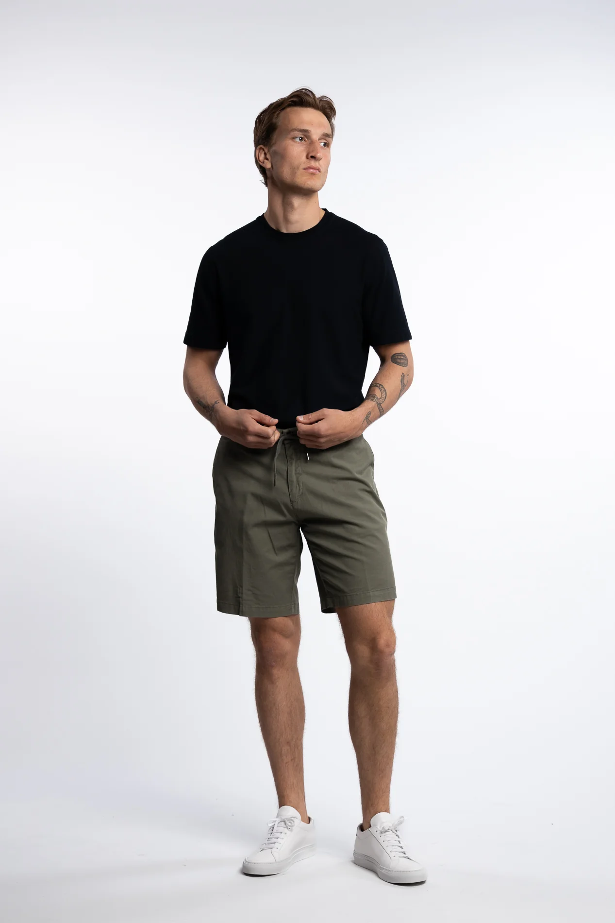 Capri Shorts Green - Image 4