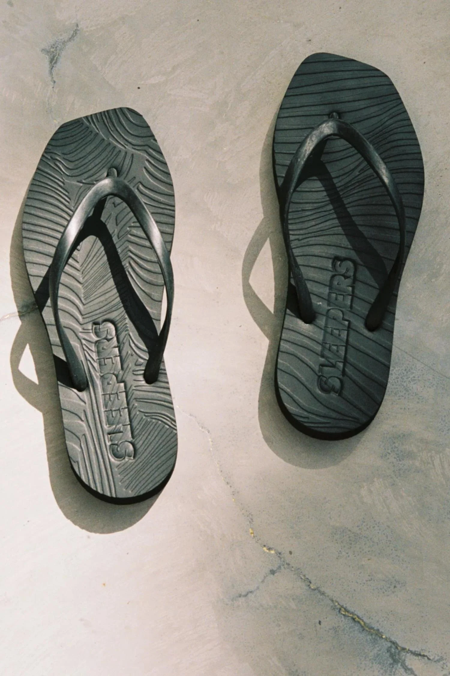 Tapered Black Flip Flop - Image 4