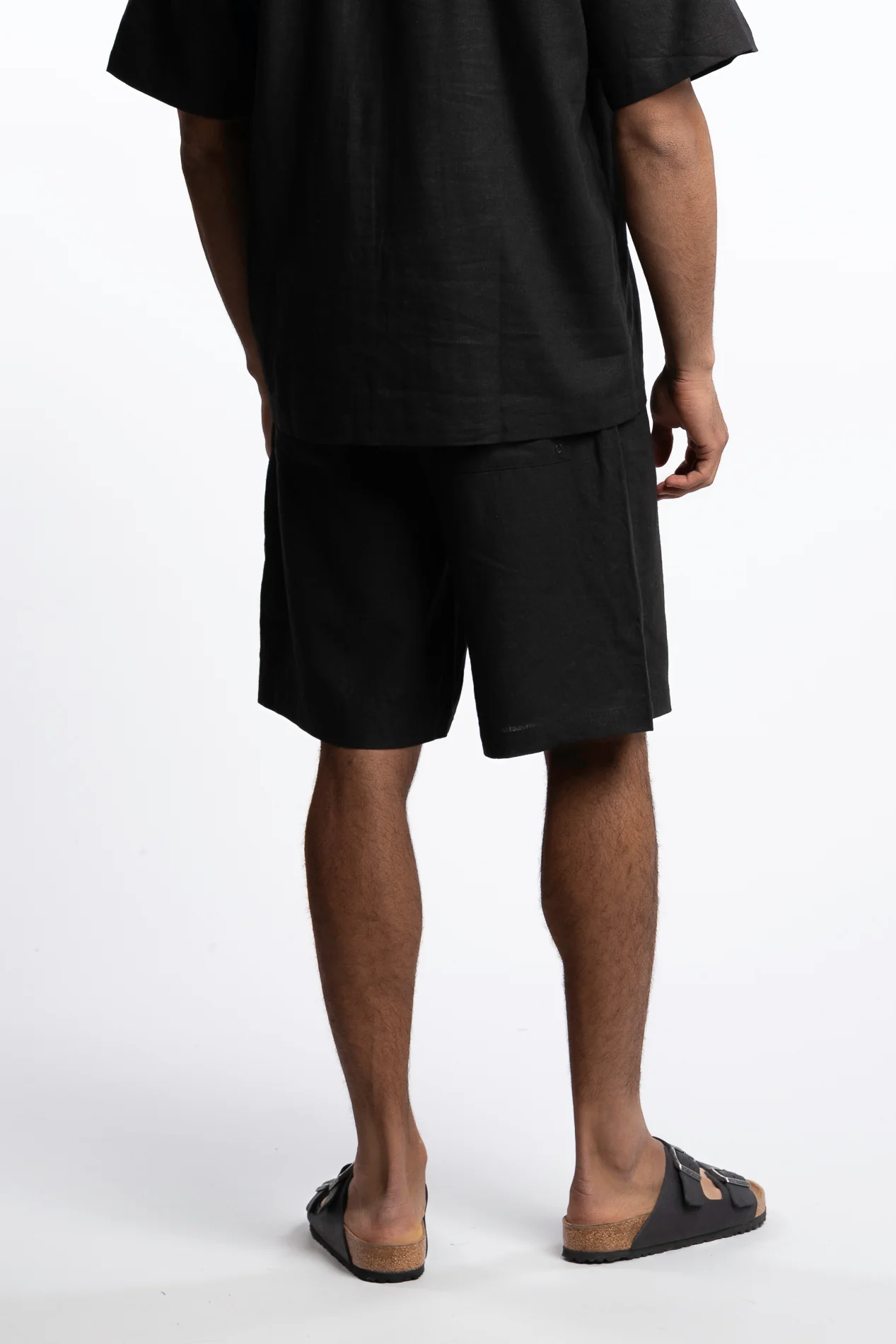 Lian Linen Shorts Black - Image 3