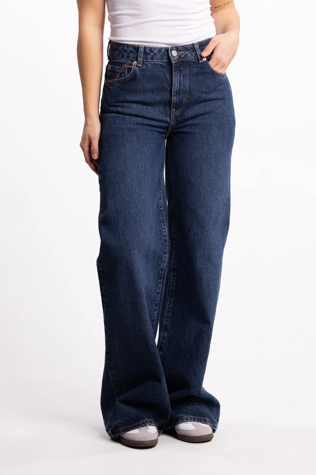 Taylor - Washed Dark Blue - Image 2