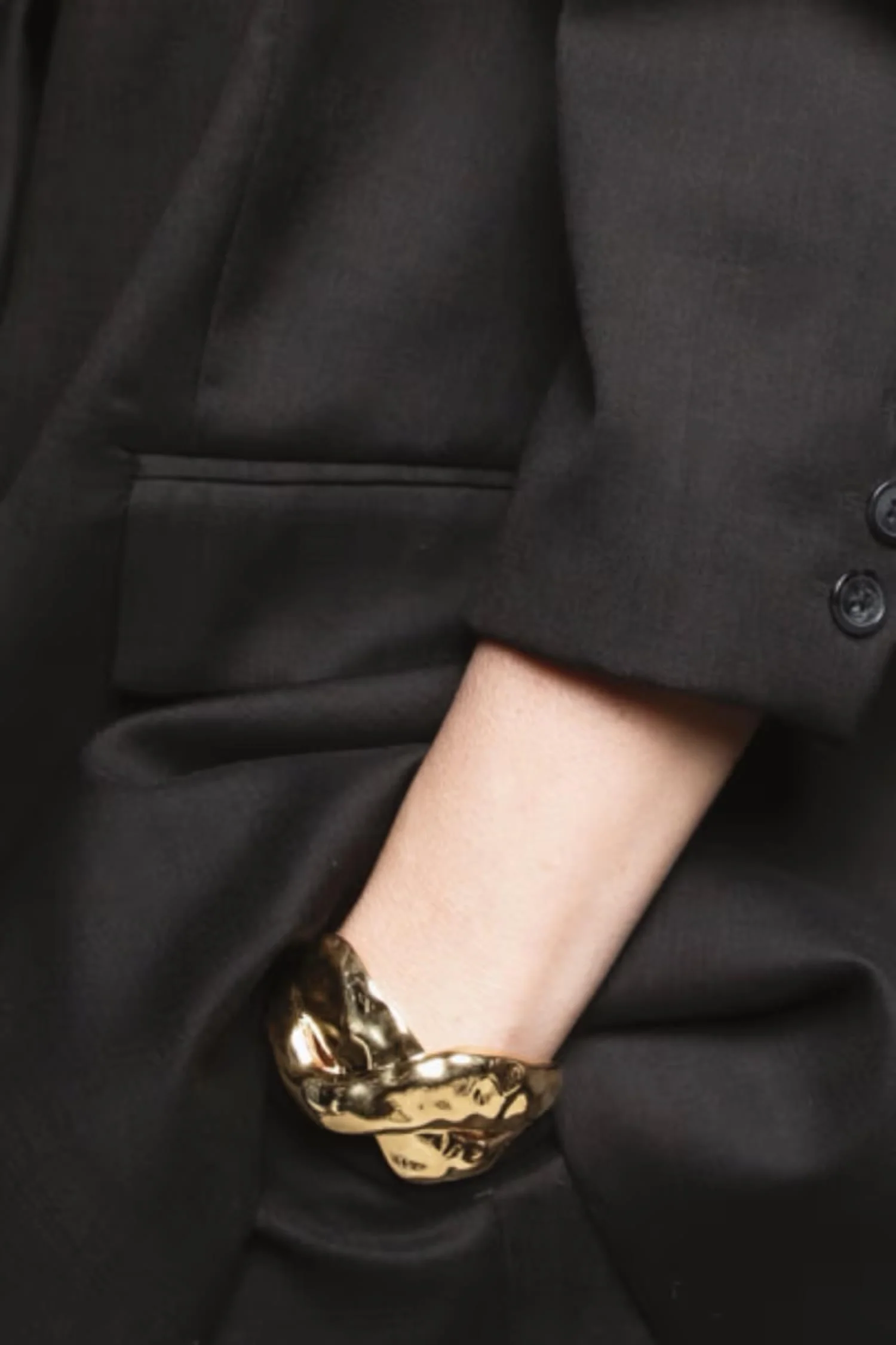 The Grand - Gold - Image 2