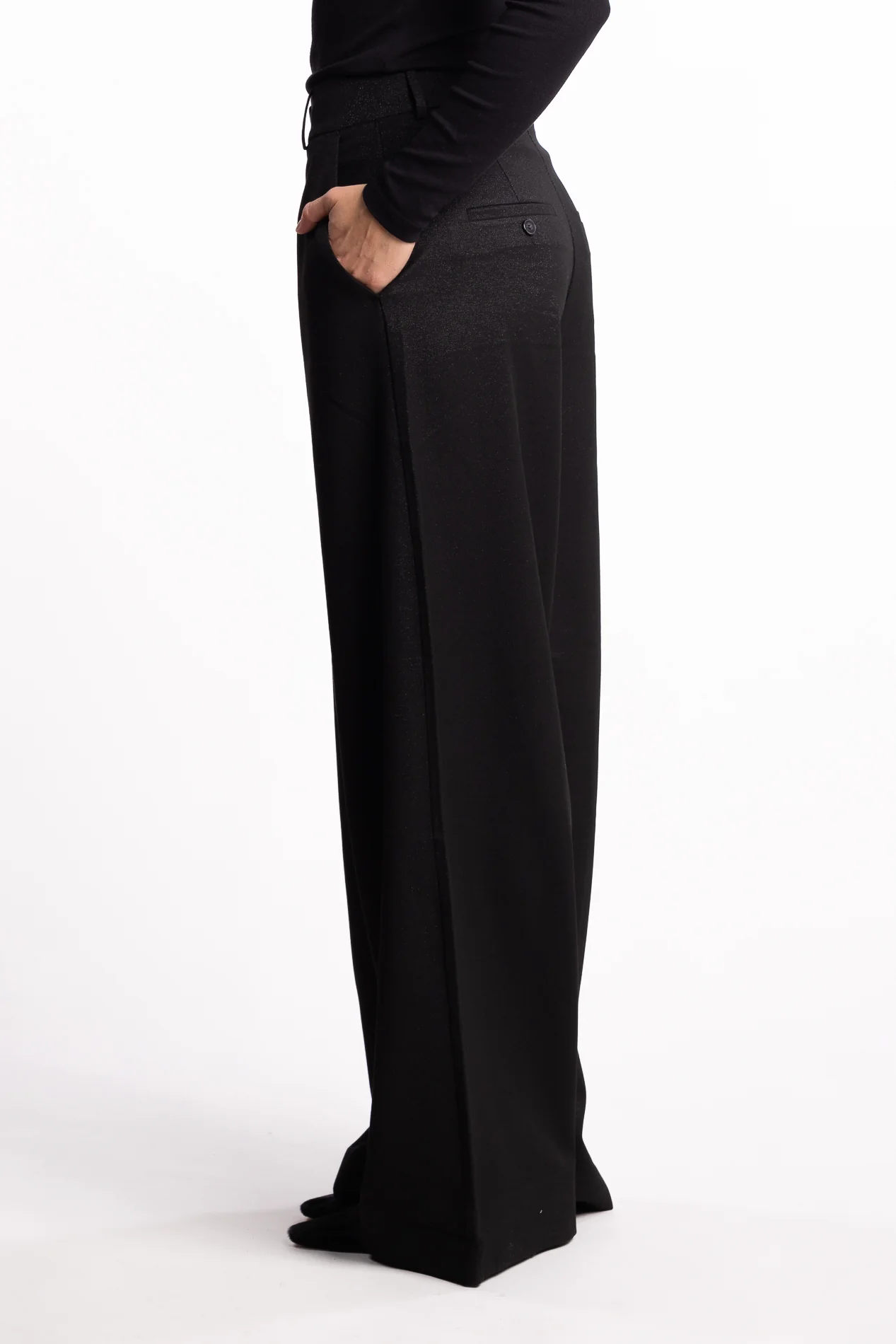 LauraFV 066 - Black Glitter - Image 2
