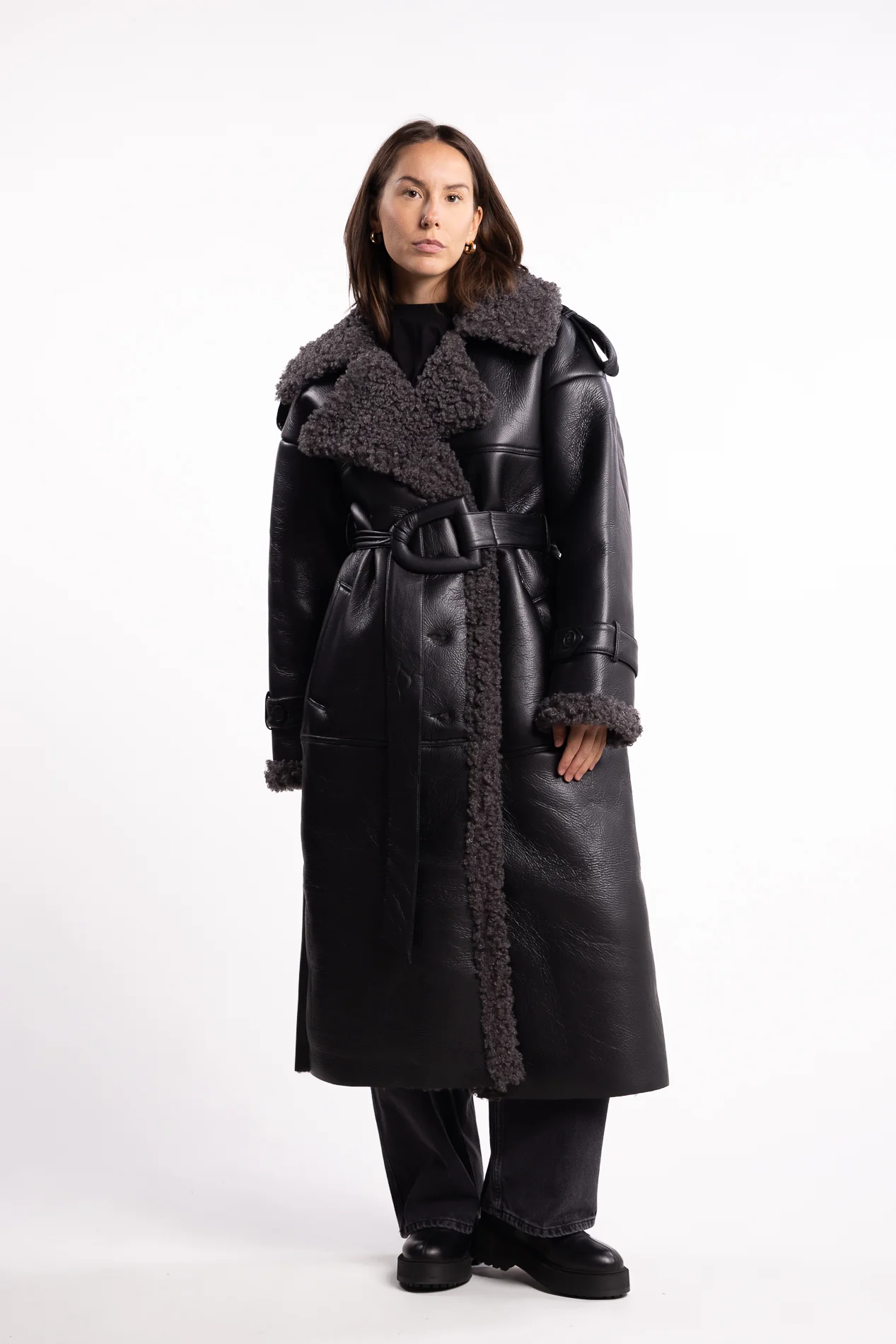 Manchester Coat- Black - Image 5