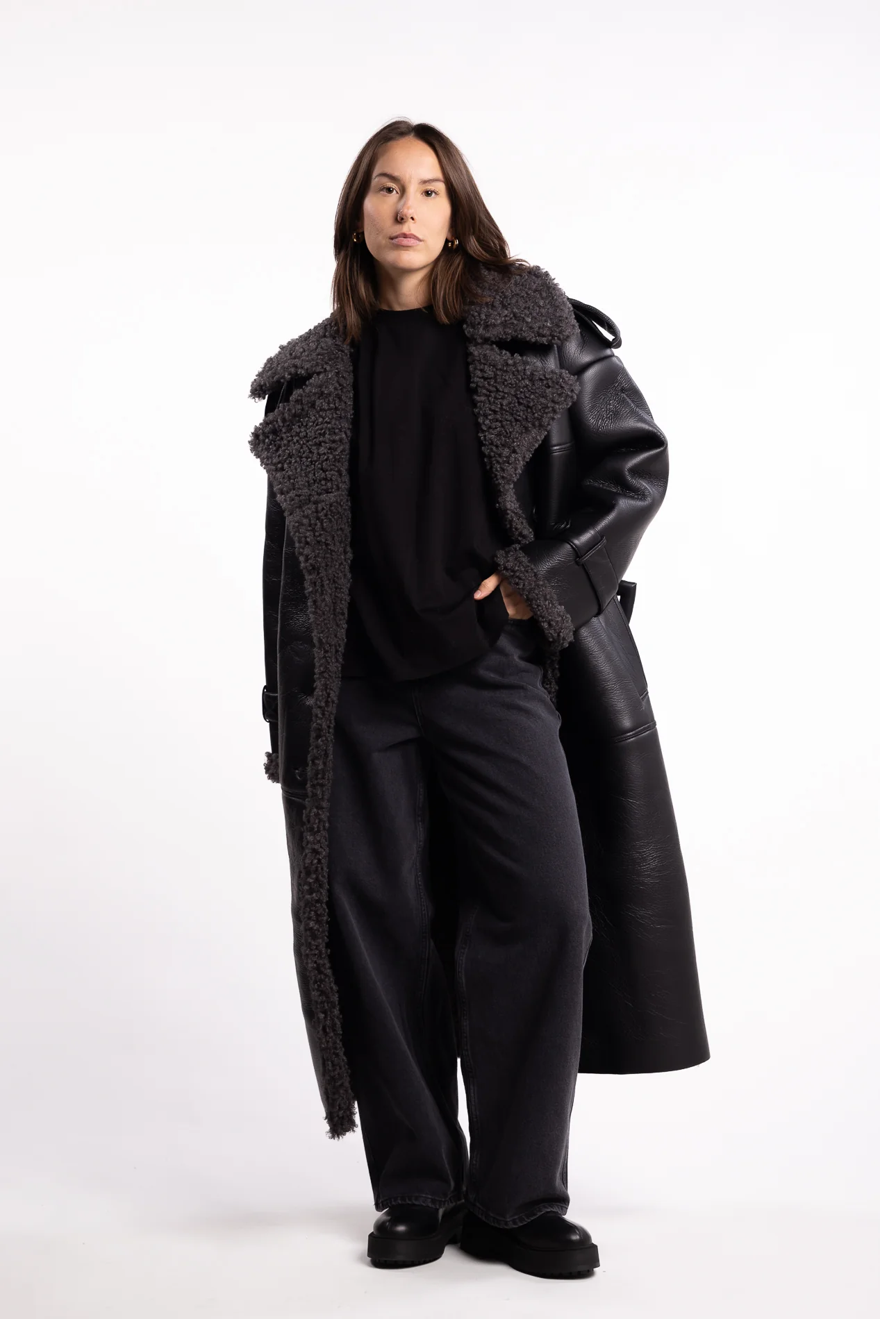 Manchester Coat- Black - Image 6