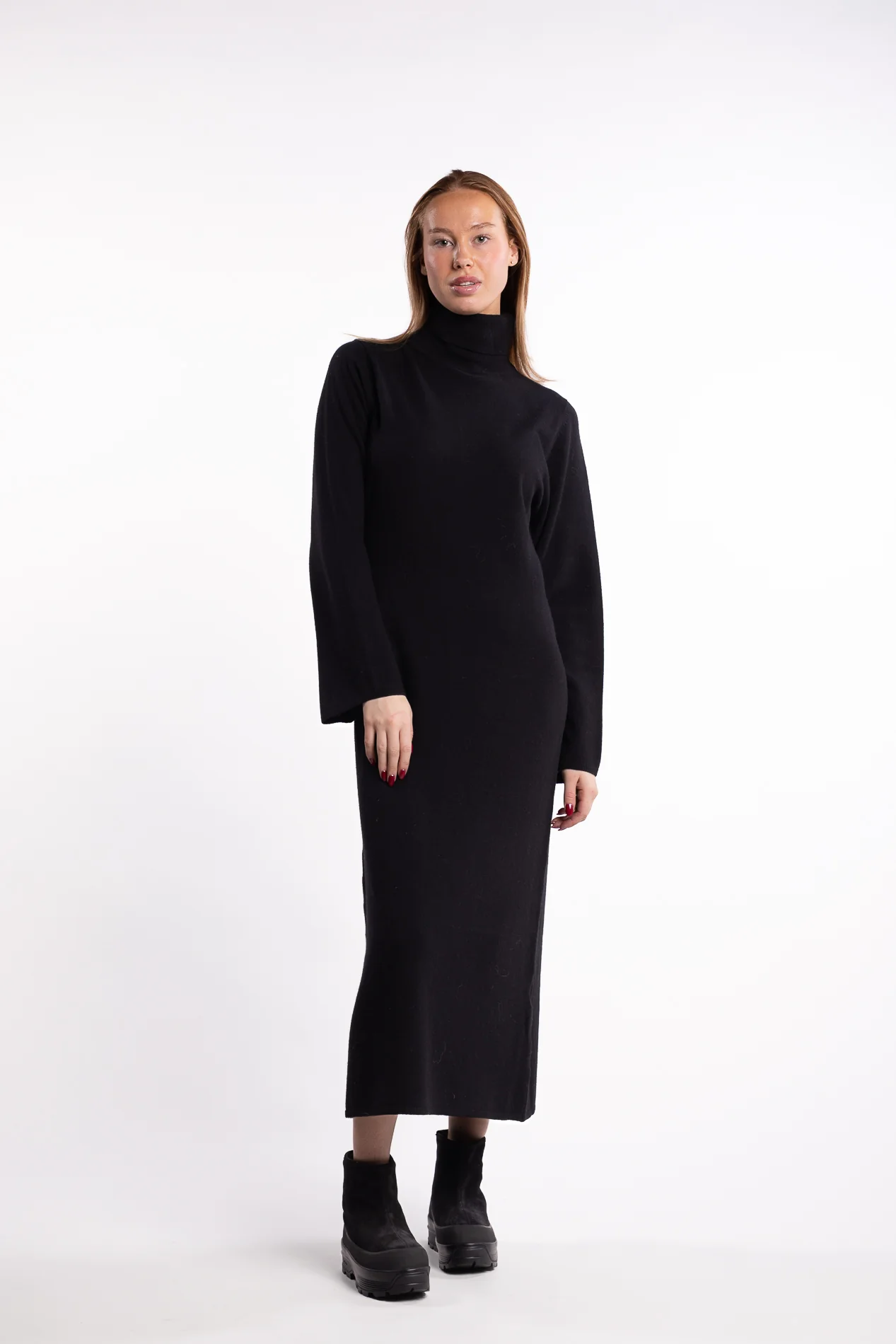 Turtleneck Touloun Maxi Dress - Image 6