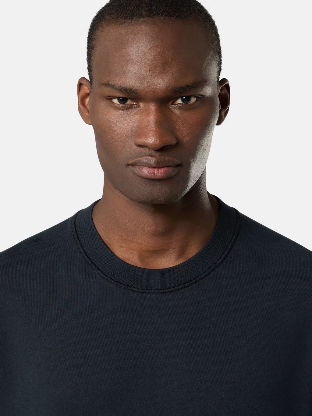 6100060 Organic Cotton Fleece Regular-fit Crewneck Navy Blue - Image 3