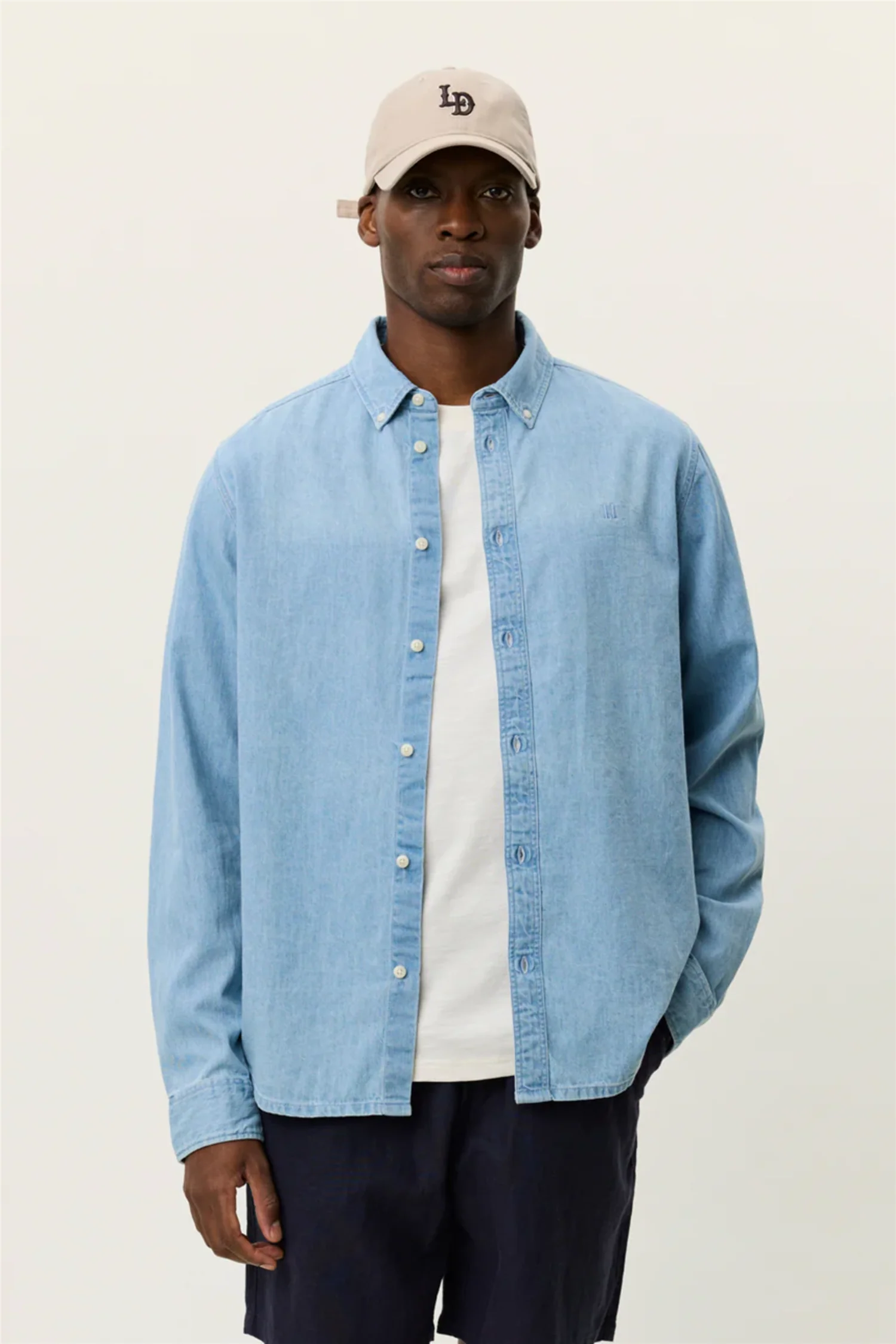 Konrad Denim Shirt Light Indigo Wash - Image 5