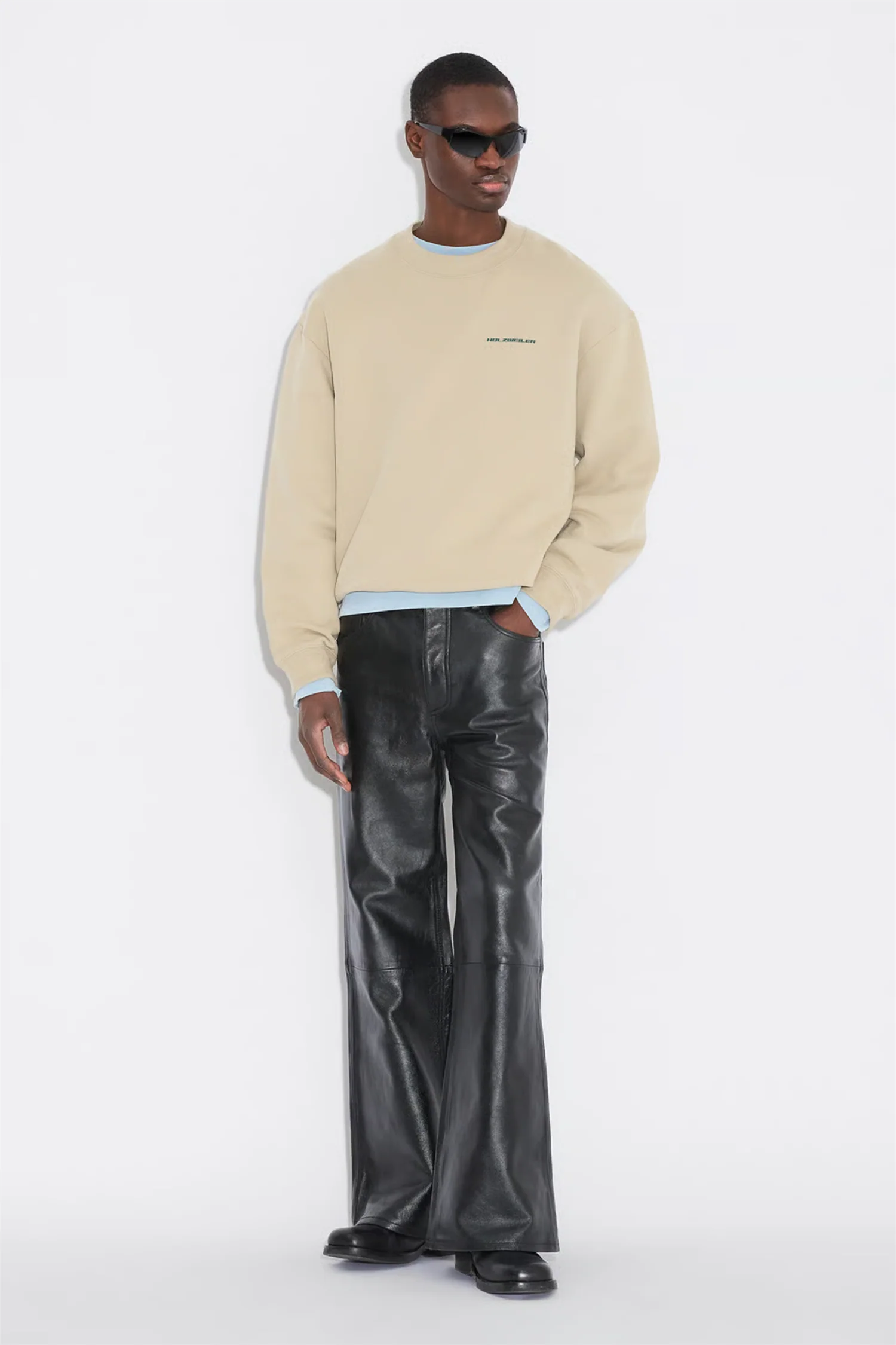 Ceremony Crewneck Sweatshirt Taupe - Image 3