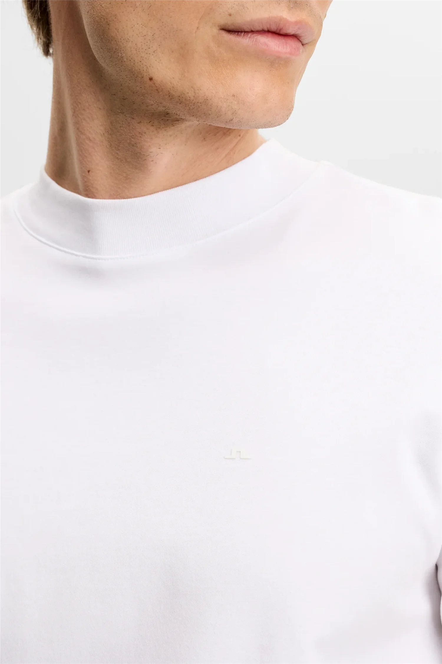 Ace Mock Neck T-shirt White - Image 5