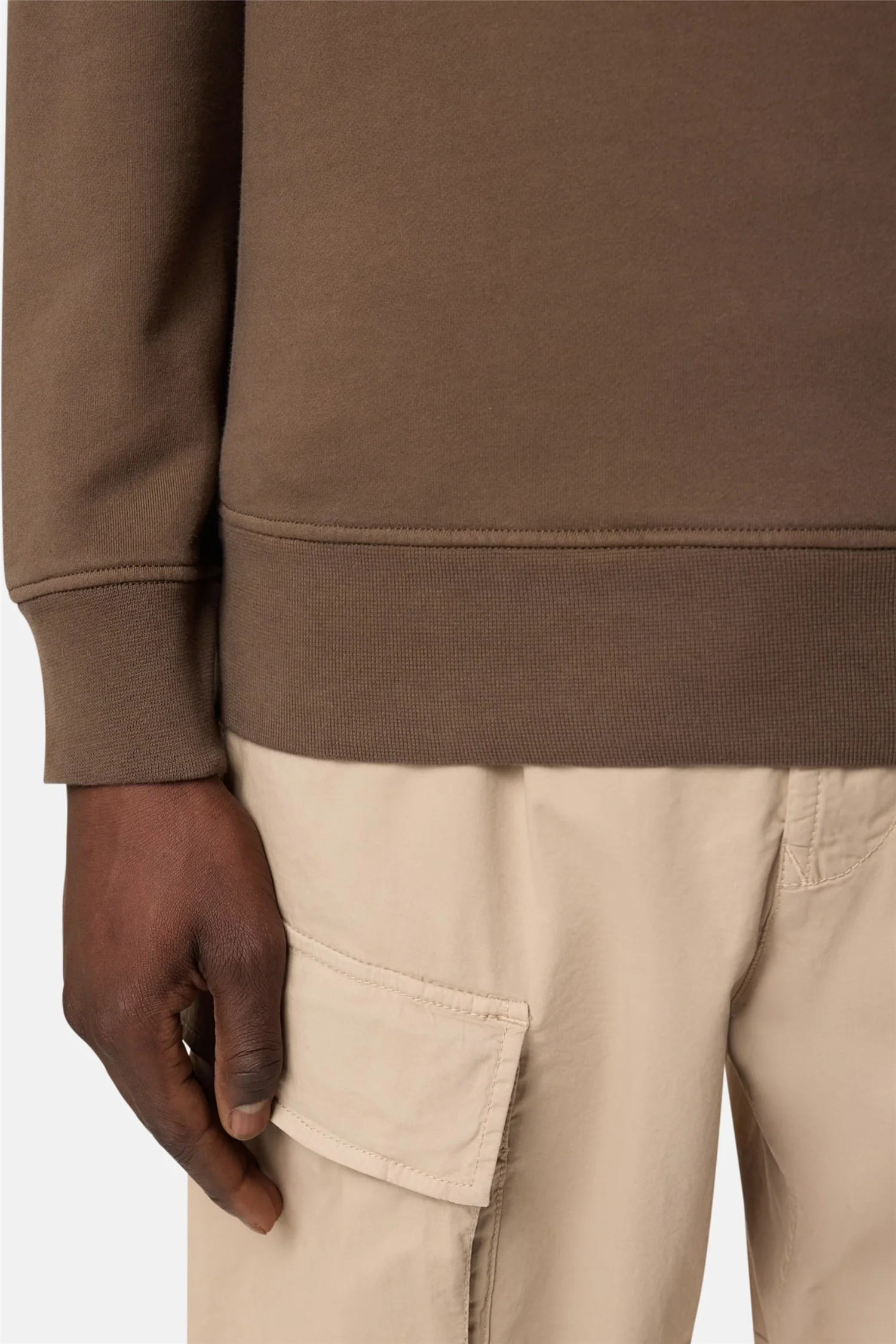 6100060 Organic Cotton Fleece Regular-fit Crewneck Brown - Image 5