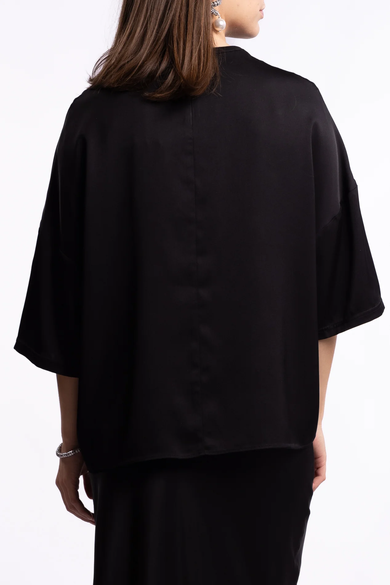 Thess Silk Tee- Black - Image 4
