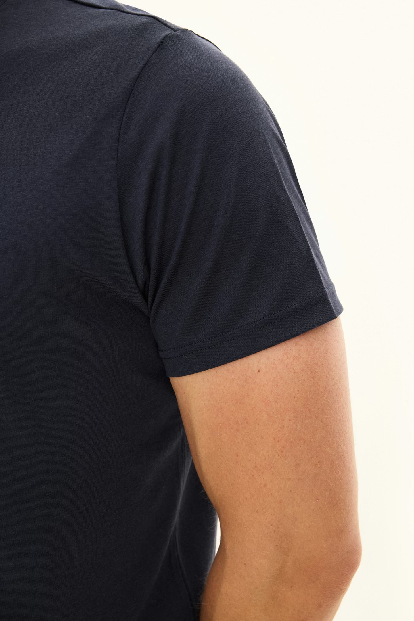 Kim Tencel/Cotton Regular Fit T-shirt Navy Blue - Image 6