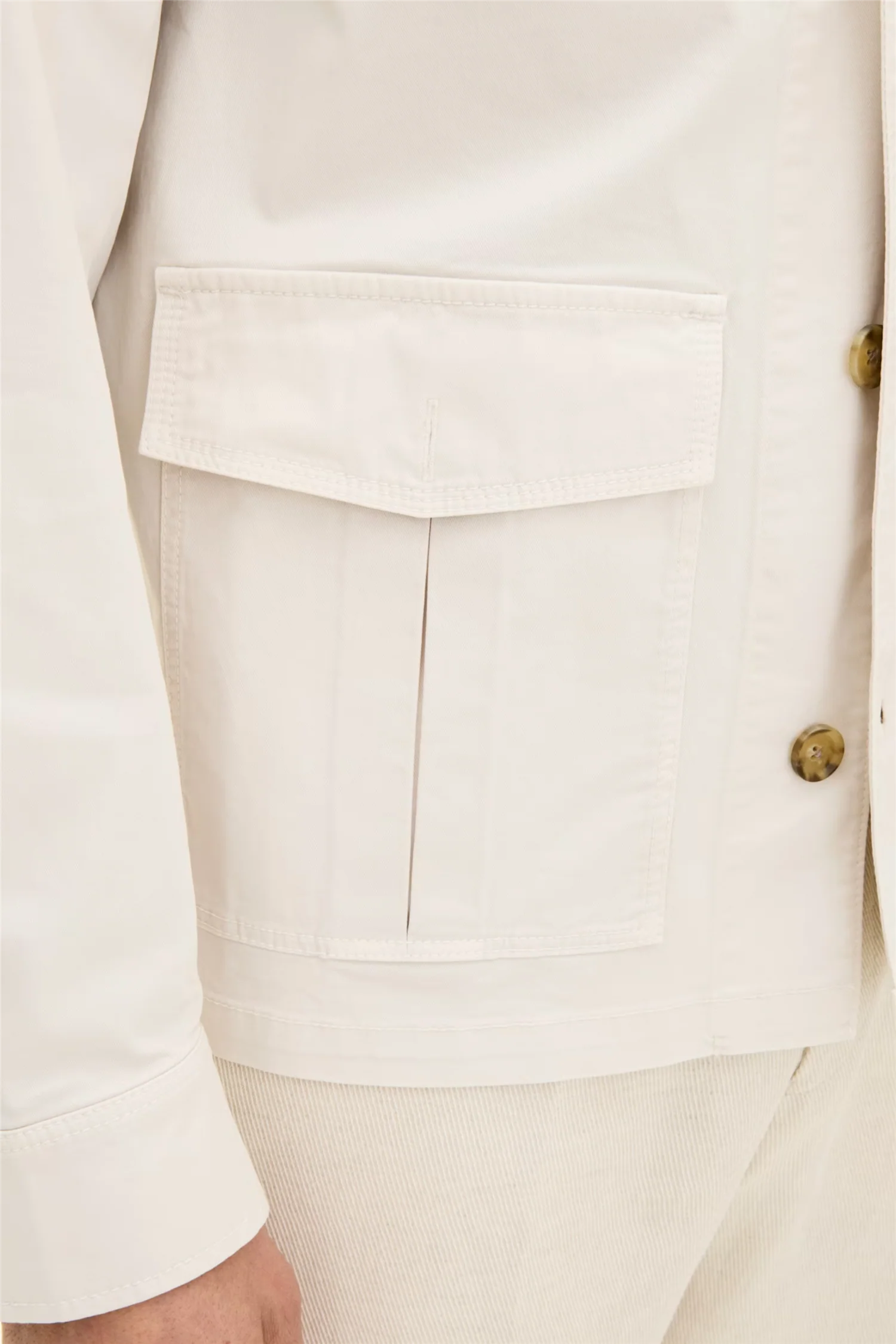 Safari Shirt Jacket Creme White - Image 7