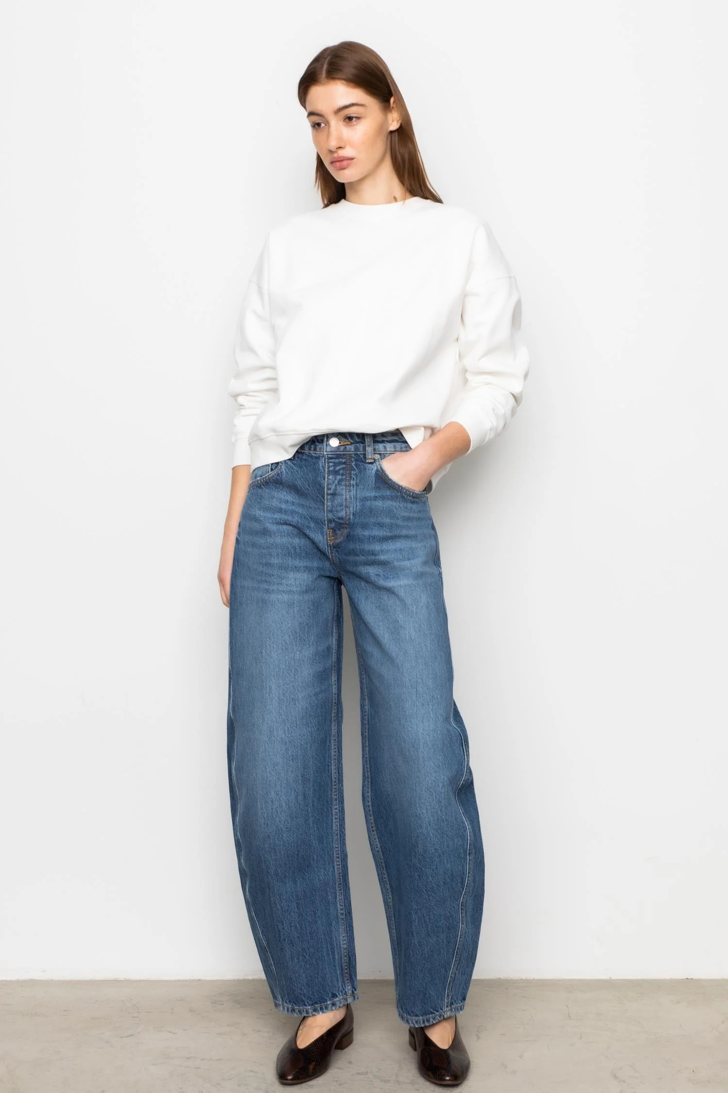 Libby - Washed Dark Blue - Image 2