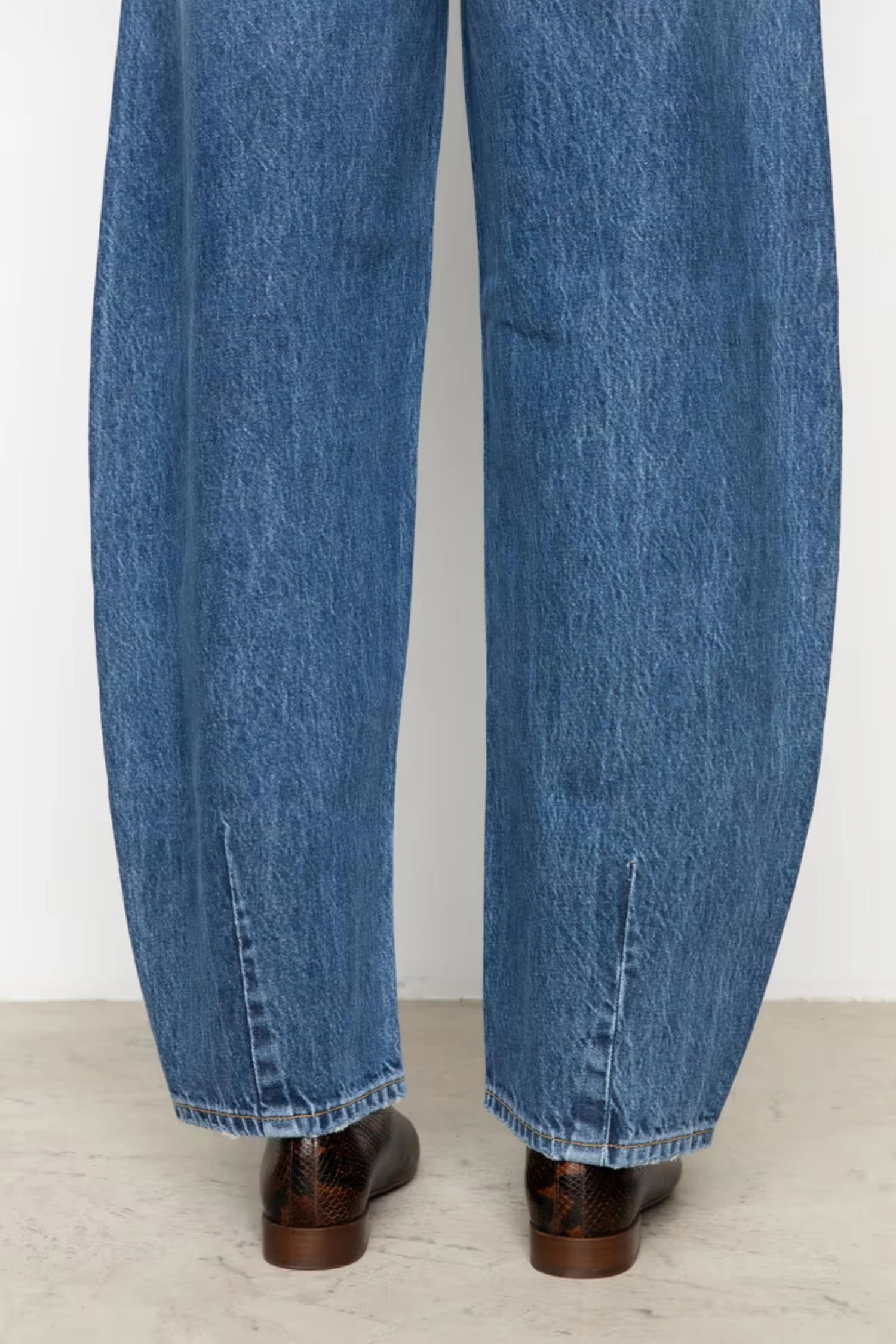 Libby - Washed Dark Blue - Image 4