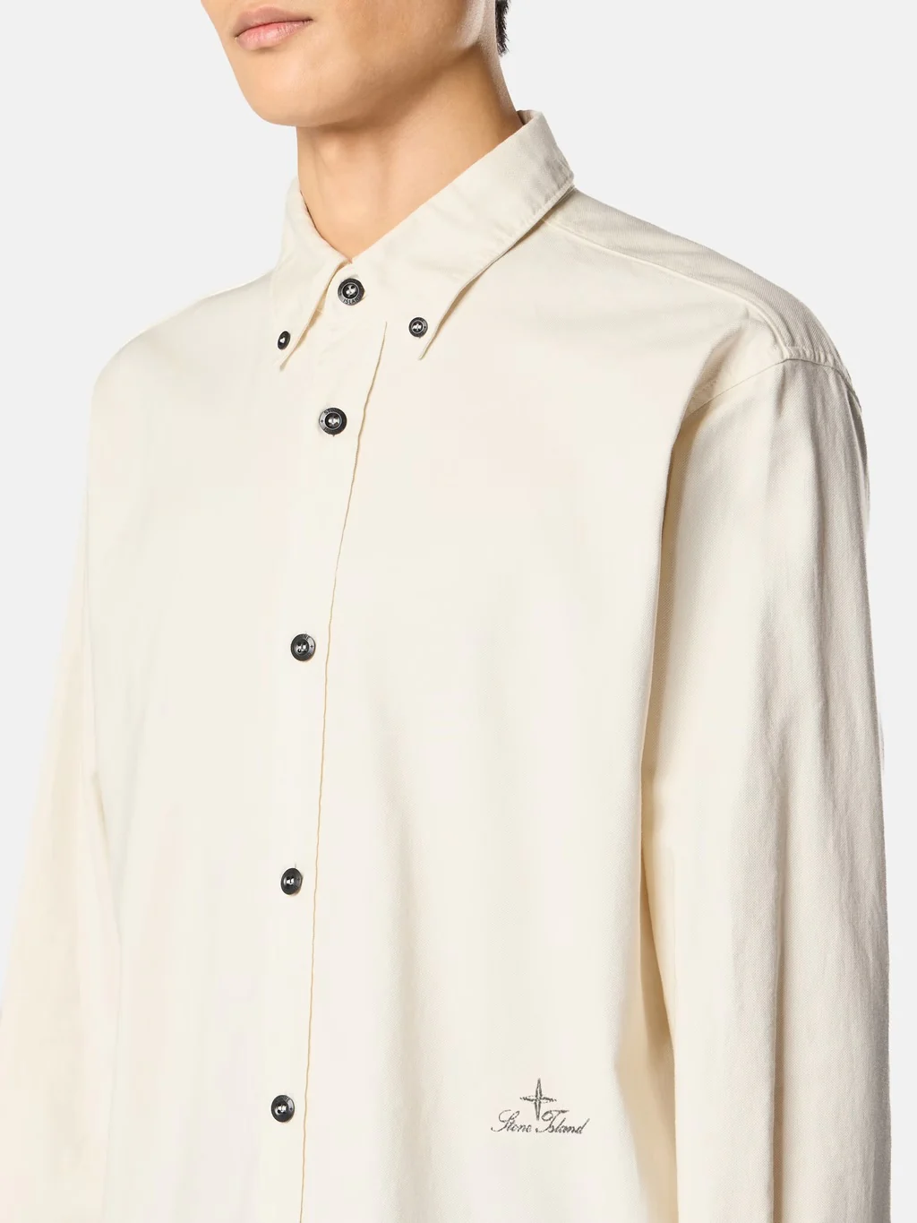 1100004 Comfort-Fit Long-Sleeve Shirt With Logo Embroidery Ivory - Image 4