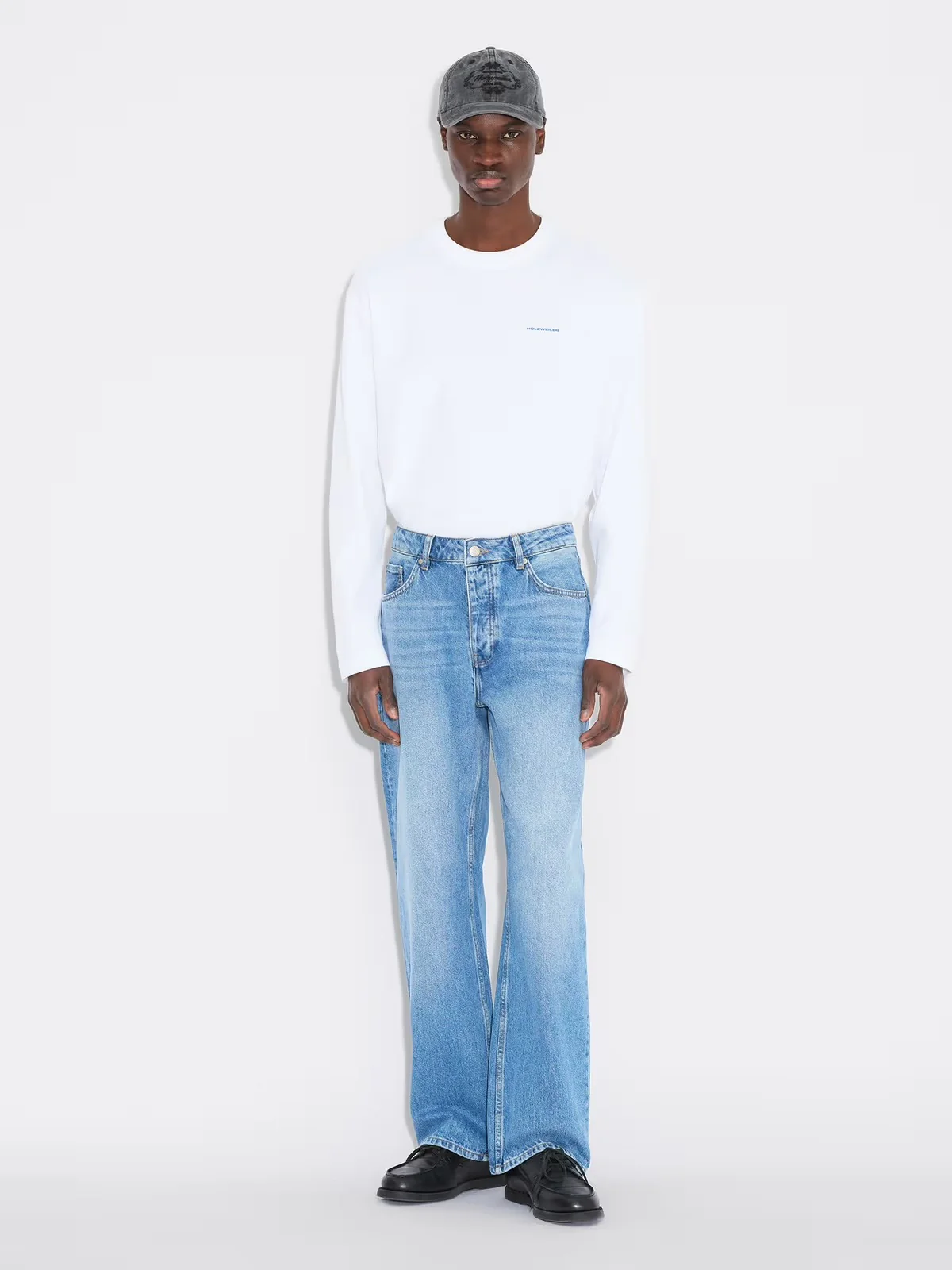 M Straight Jeans Lt. Blue - Image 5