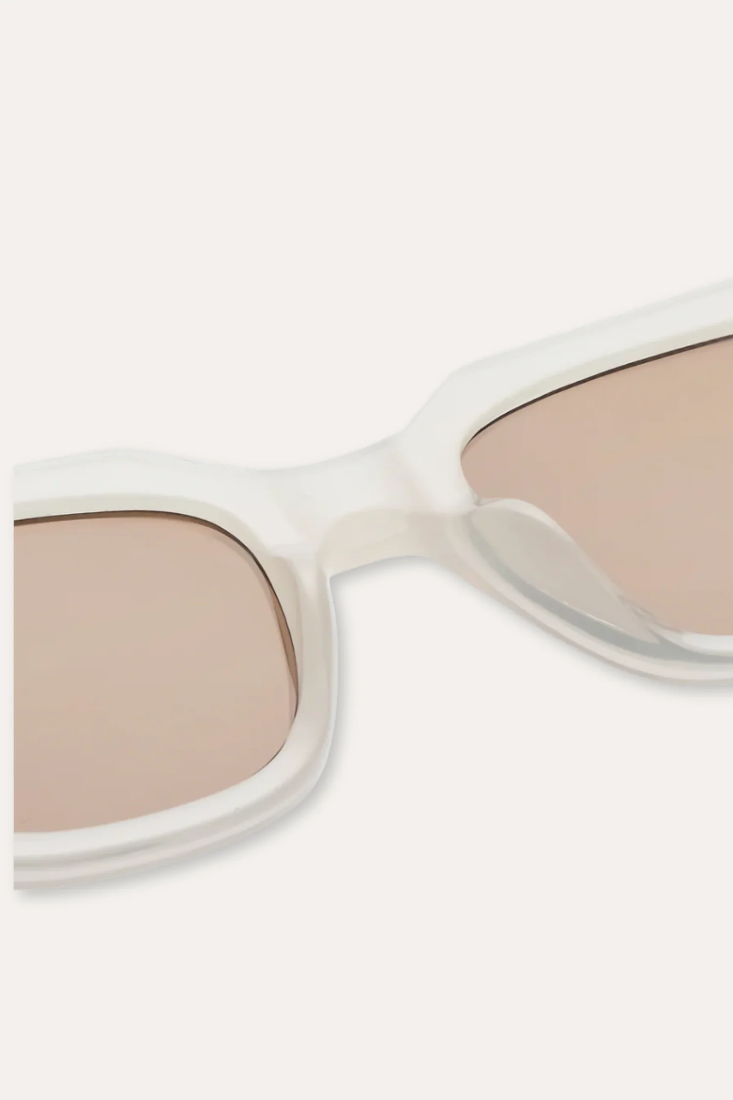 Kaws Cream Bone - Image 3