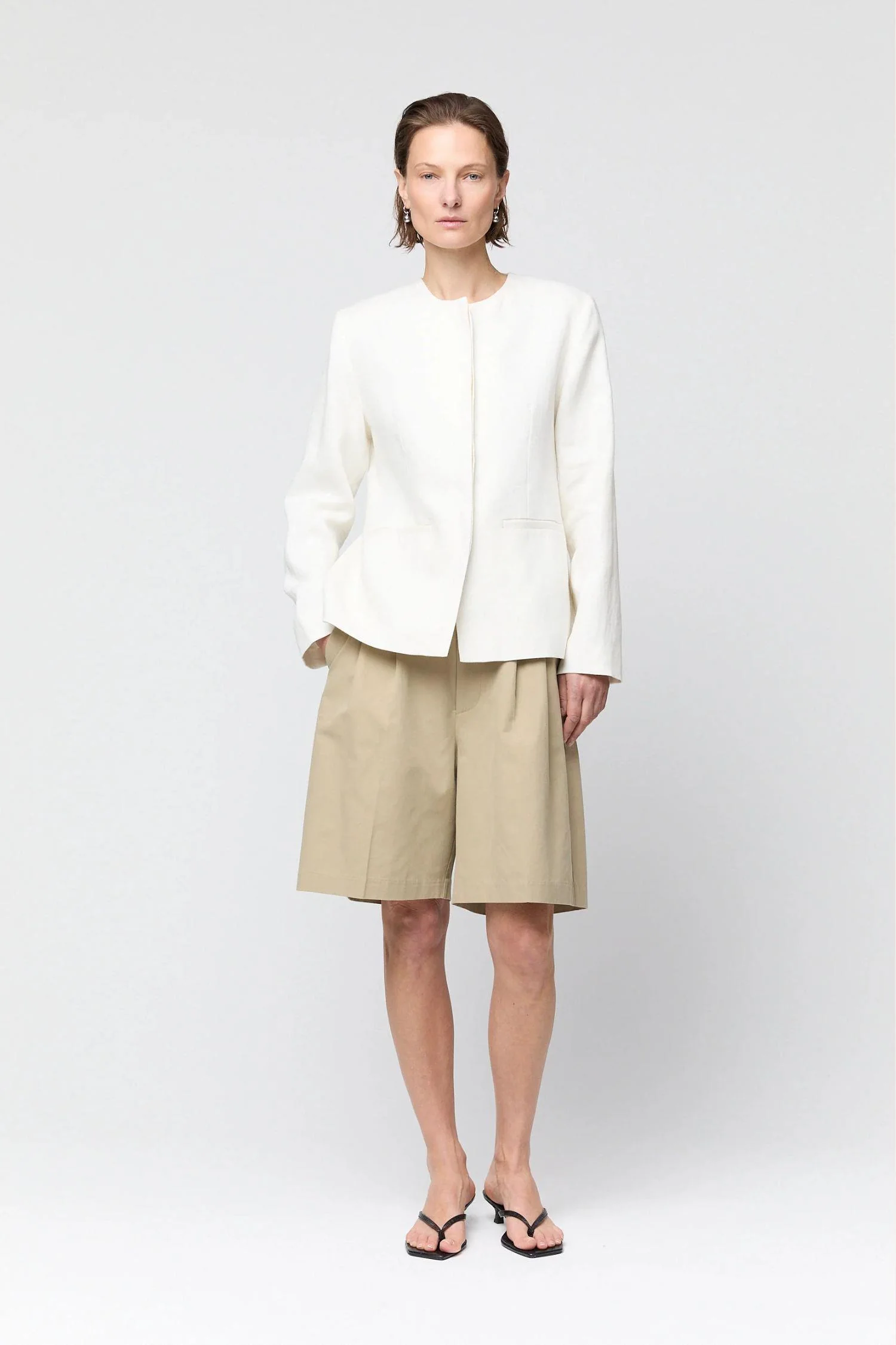 Linen Noir Blazer - Image 2