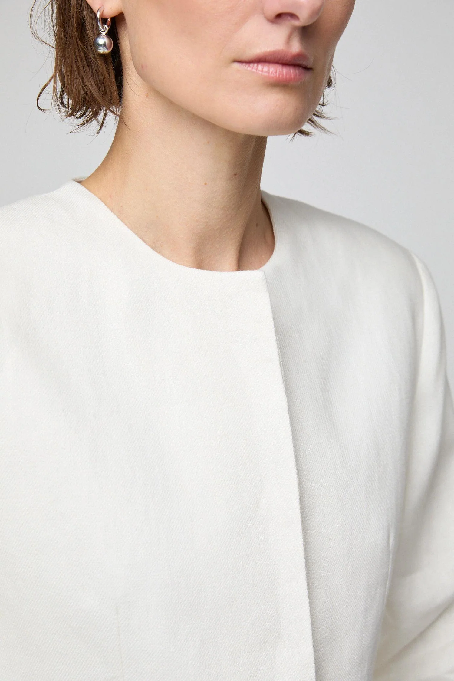 Linen Noir Blazer - Image 3