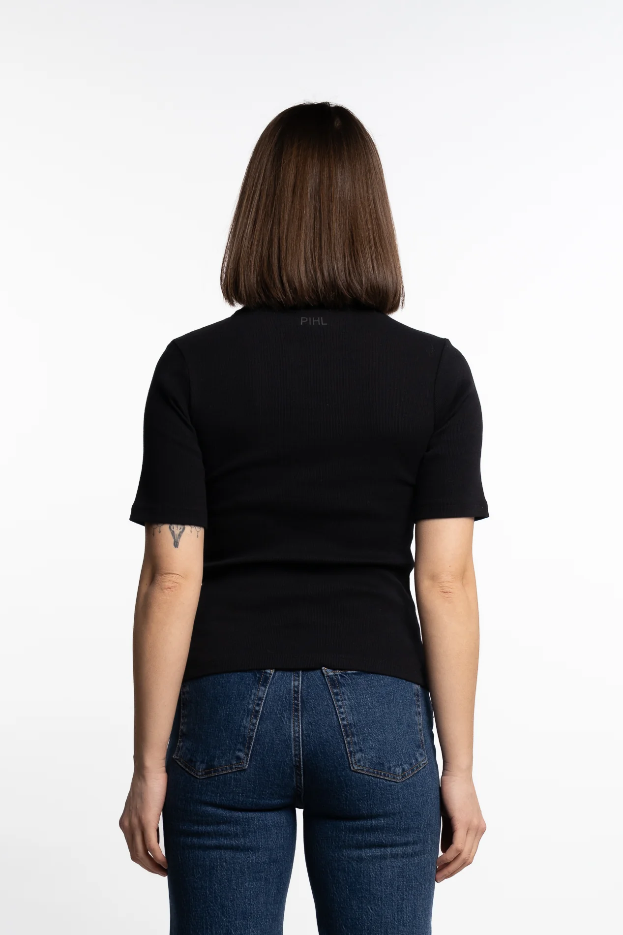 Pippa Rib Tee- Black - Image 5