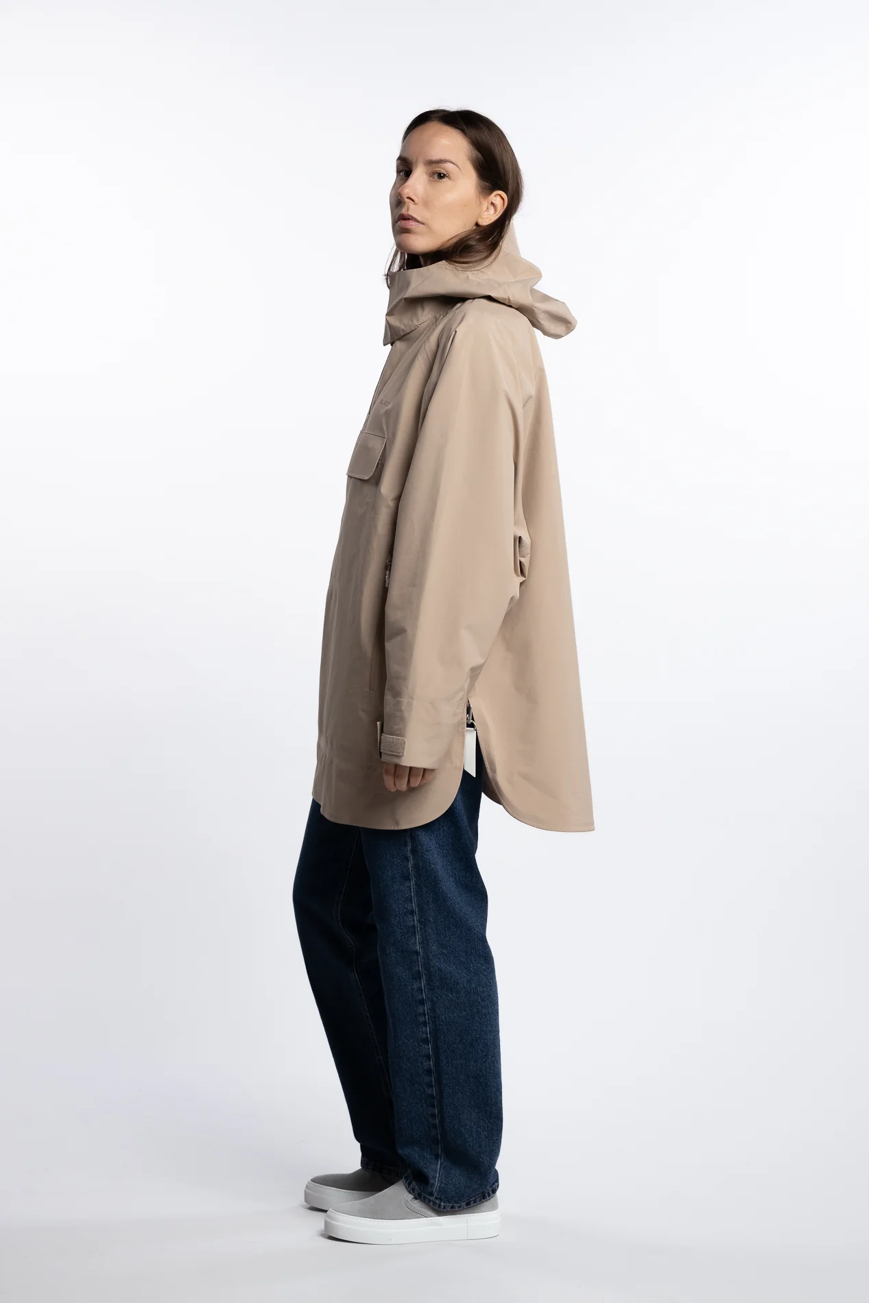 Voss Poncho- Beige - Image 5