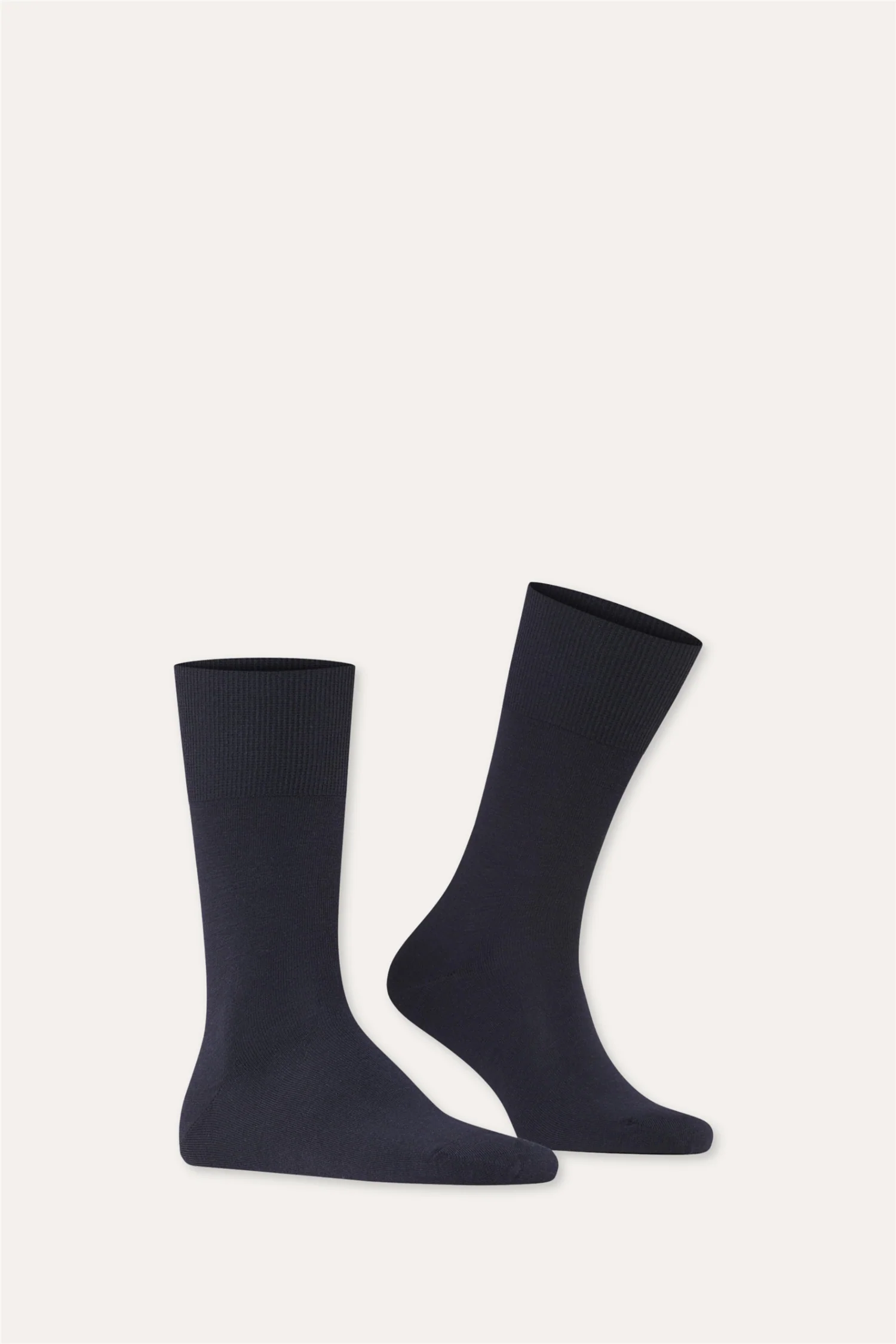 Airport Dark Navy - Image 4