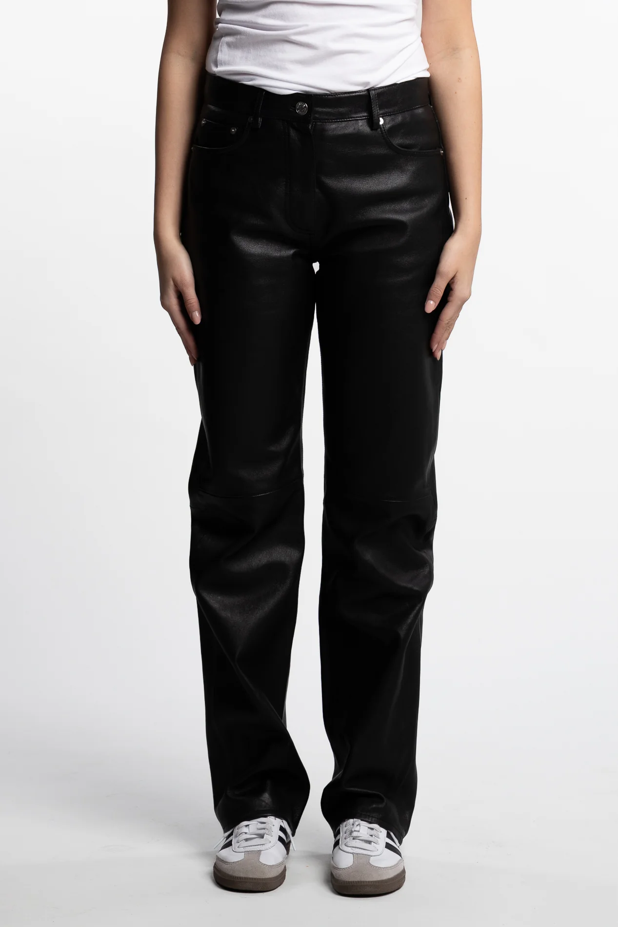 Salynn Trousers 15092- Black - Image 2
