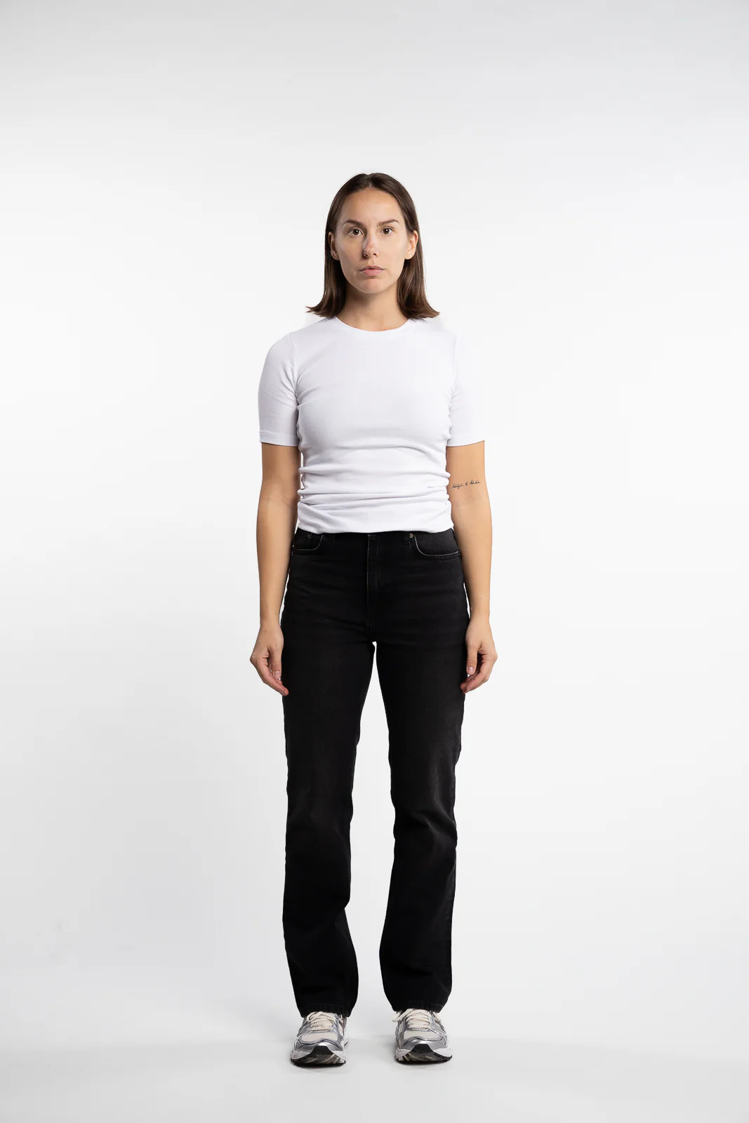 W Regular Jeans- Black Washed - Image 6