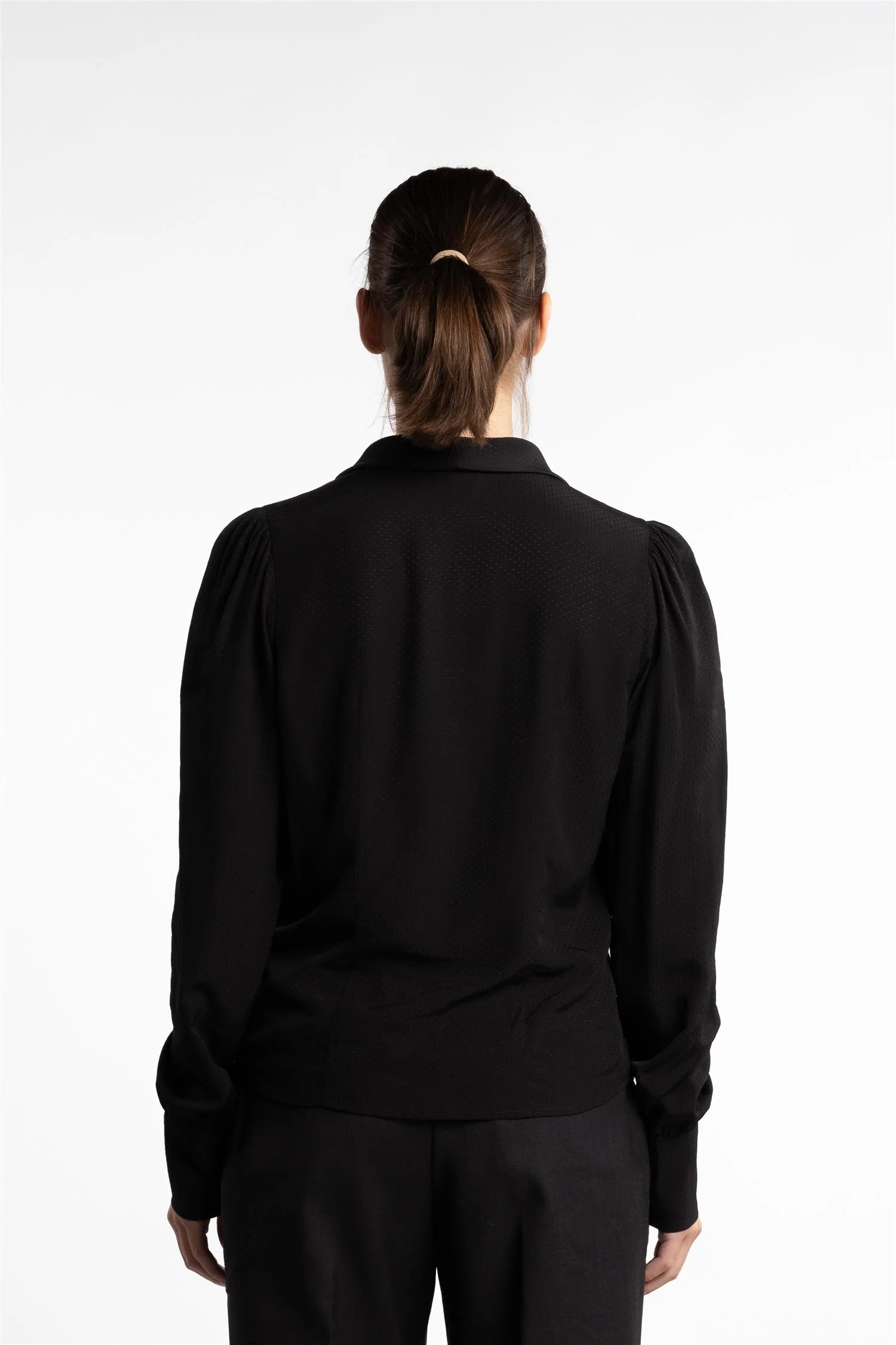 Ylva Blouse- Black - Image 3